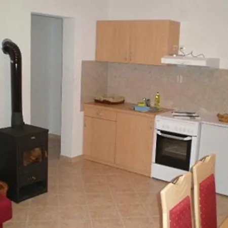 Marevic * 쿠프레스