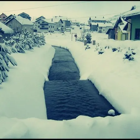 샬레 Marevic 쿠프레스