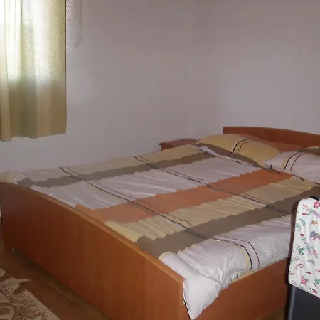 Marevic 쿠프레스